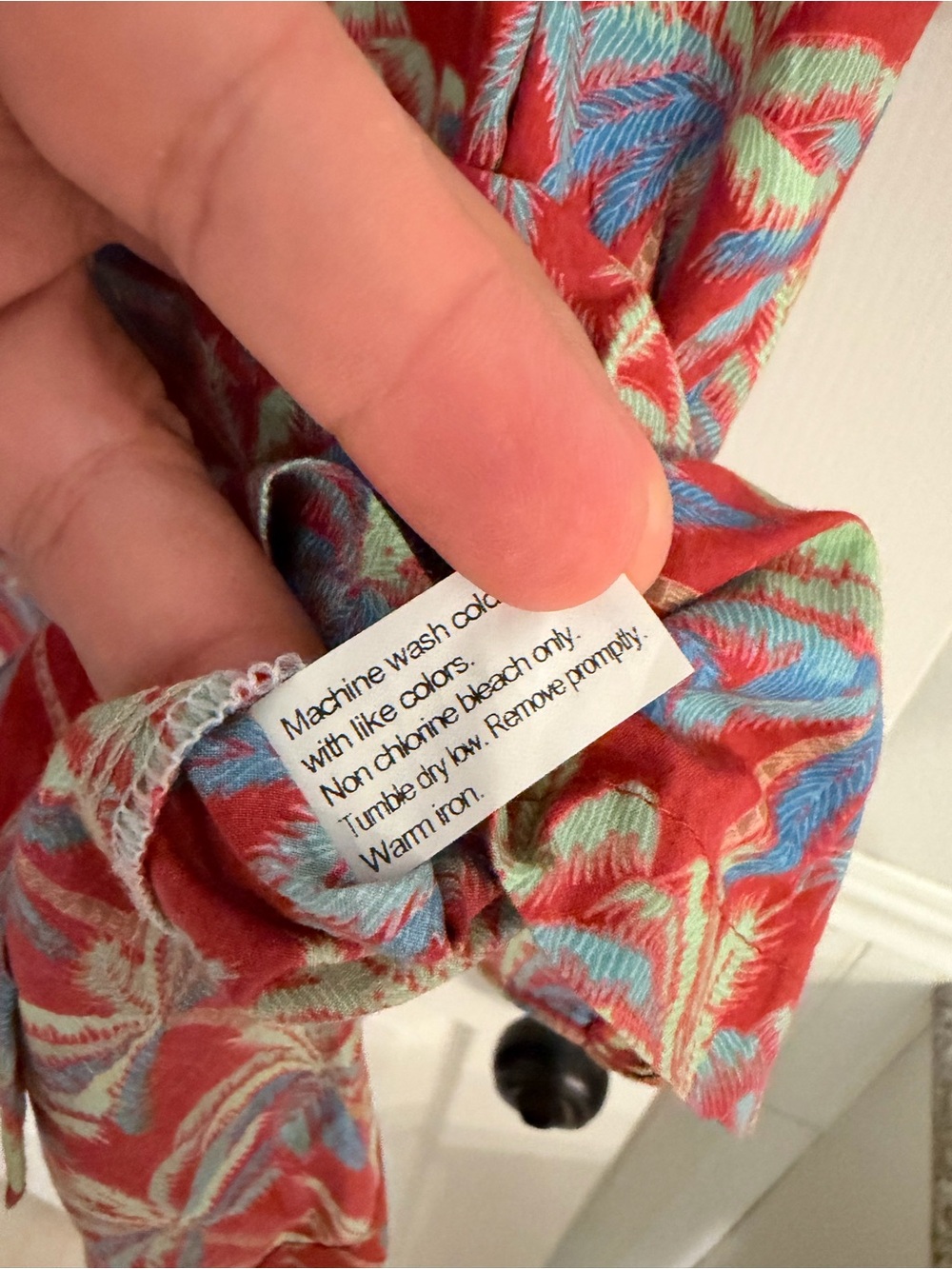 Tori Richard Hawaiian Shirt Mens XL Red Blue Palm Tree Cotton Lawn - Picture 6 of 7
